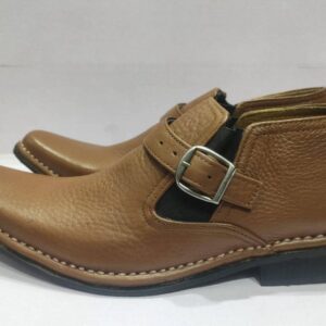 Don Carlos Monk Style Brown