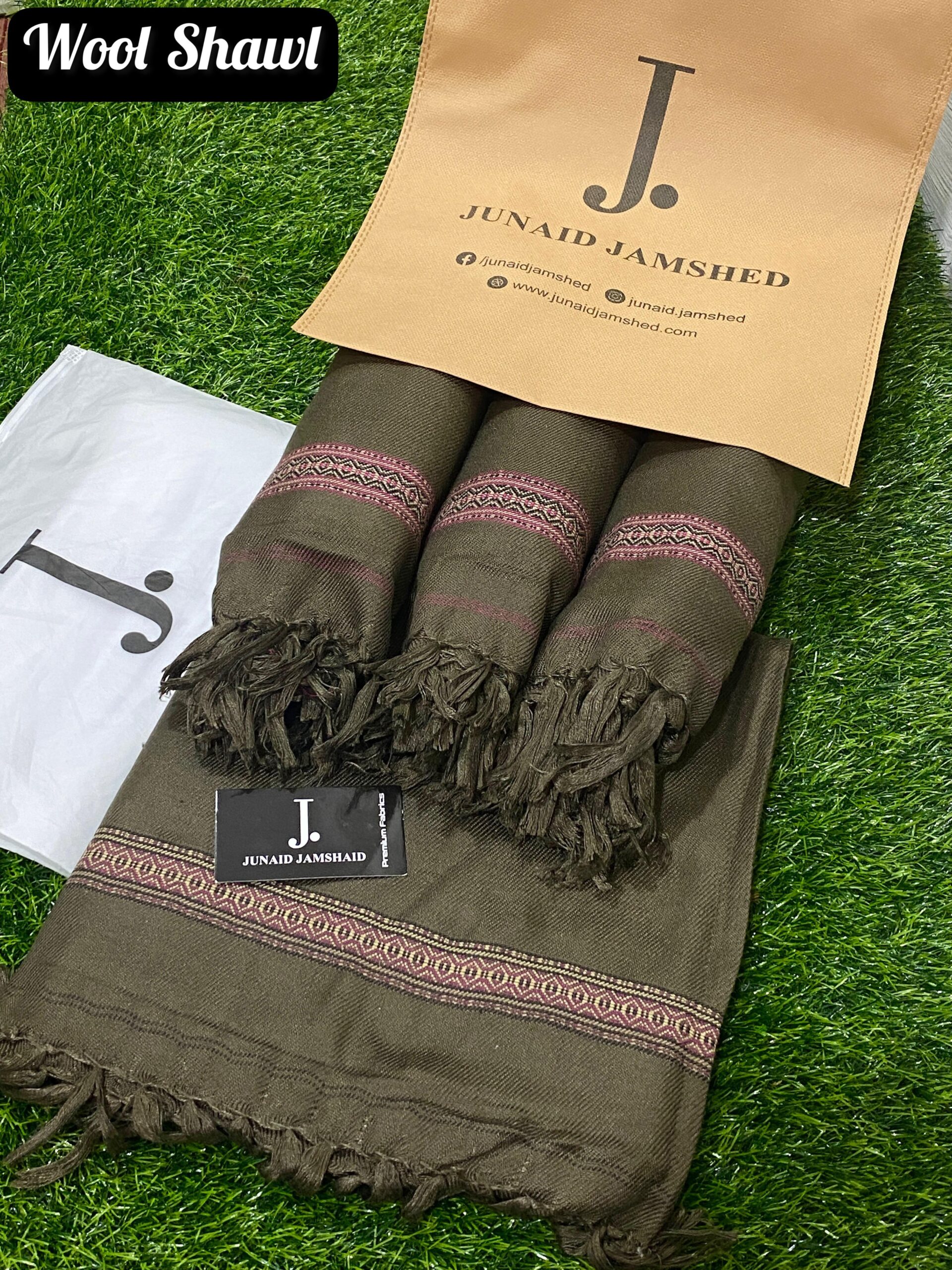J. Junaid Jamshed Men's Shawls - Image 6
